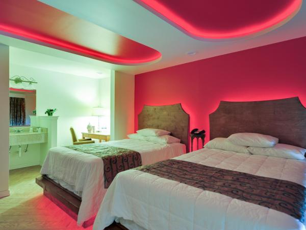 Romantic Inn & Suites : photo 2 de la chambre chambre attribuée à l'arrivée 