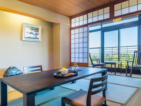 Motoyu Kosenkaku : photo 3 de la chambre chambre supérieure de style japonais - petit-déjeuner et dîner inclus