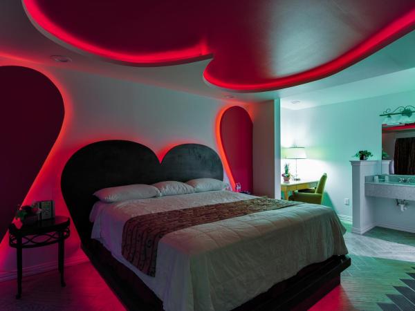 Romantic Inn & Suites : photo 1 de la chambre suite de rêve