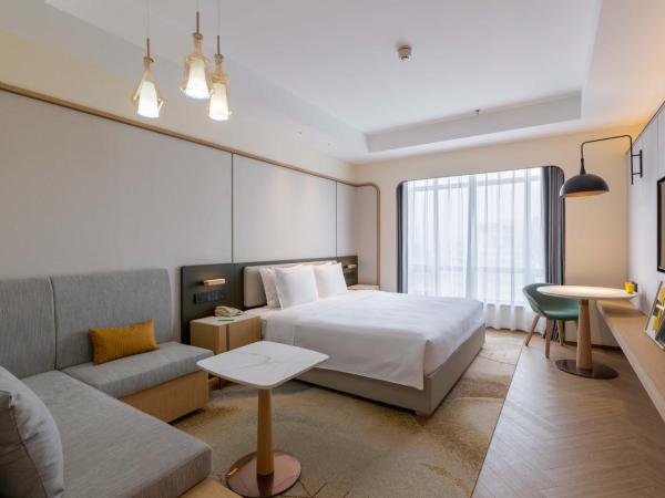 Holiday Inn Chongqing Guanyinqiao, an IHG Hotel : photo 3 de la chambre chambre lit king-size standard