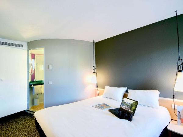 Ibis Nantes la Beaujoire Parc Expo : photo 1 de la chambre chambre standard avec 1 lit double