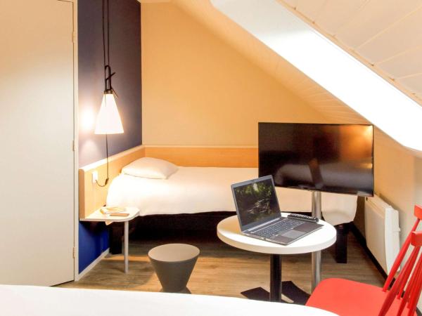 ibis Brest Kergaradec : photo 3 de la chambre chambre standard avec 1 lit double et 1 lit simple