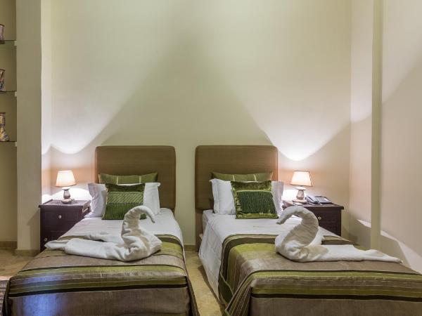 Riad Des Nations : photo 3 de la chambre suite junior
