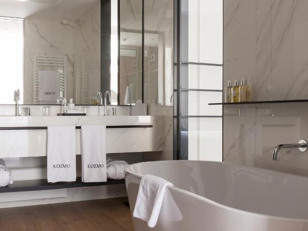 Kozmo Hotel Suites & Spa - Small Luxury Hotels of the World : photo 4 de la chambre chambre double ou lits jumeaux standard