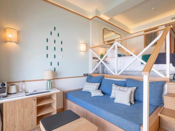 Hôtel Le Café de Paris : photo 2 de la chambre chambre en duplex