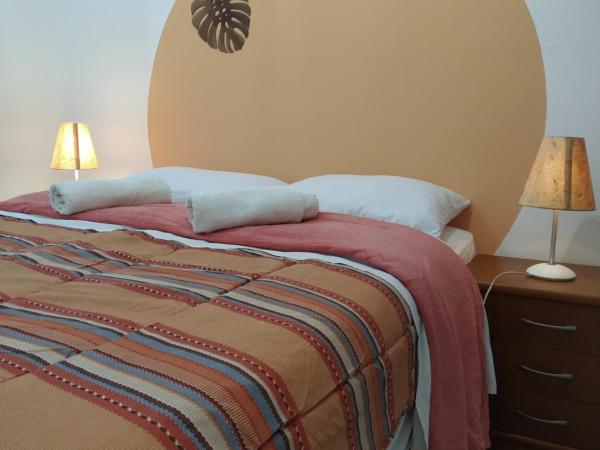 Social Hostel Café e Bar : photo 3 de la chambre chambre double avec toilettes communes