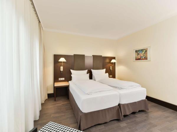 NH München City Süd : photo 4 de la chambre chambre standard double ou lits jumeaux - style nouveau