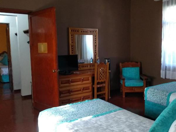 Hotel Posada Quinta Las Flores : photo 3 de la chambre dortoir mixte 