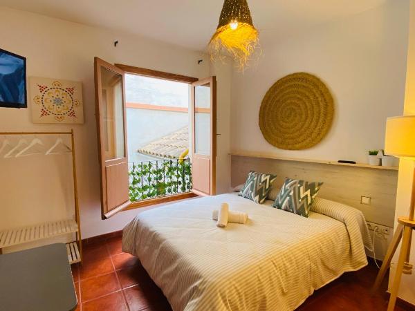 Hostel Plaza Mayor Corredera : photo 3 de la chambre chambre quadruple classique