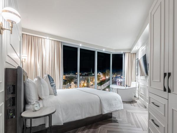 Le Capitole Hotel : photo 4 de la chambre suite lit king-size