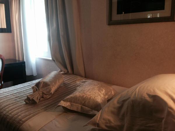 Hotel Consul : photo 3 de la chambre chambre simple
