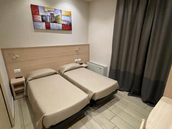 Hotel San Biagio : photo 7 de la chambre chambre double ou lits jumeaux avec salle de bains privative