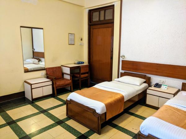 Sea Green Hotel : photo 3 de la chambre day use room only (9am to 5pm) overnight stay not applicable