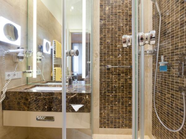 Hotel an der Oper : photo 7 de la chambre appartement avec kitchenette