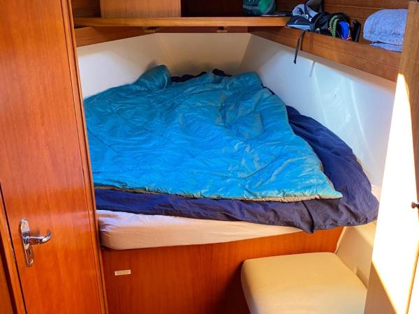 Voilier hébergement atypique & Navigation : photo 5 de la chambre mobile home