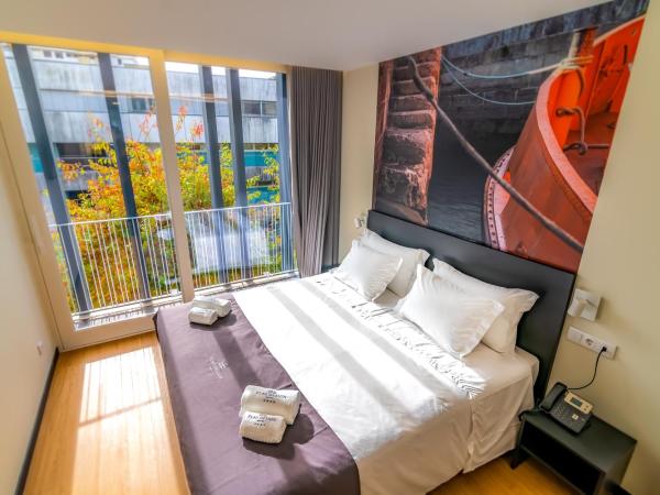 Flag Design Hotel : photo 4 de la chambre chambre double deluxe avec balcon