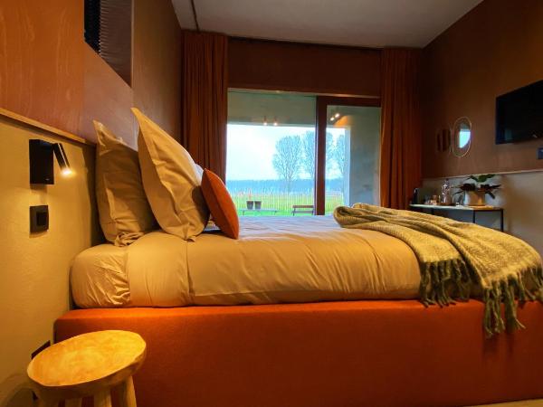 BBruT : photo 5 de la chambre chambre double - vue sur jardin