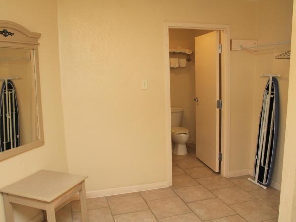 Best Way Inn and Suites - New Orleans : photo 4 de la chambre suite lit king-size – non-fumeurs