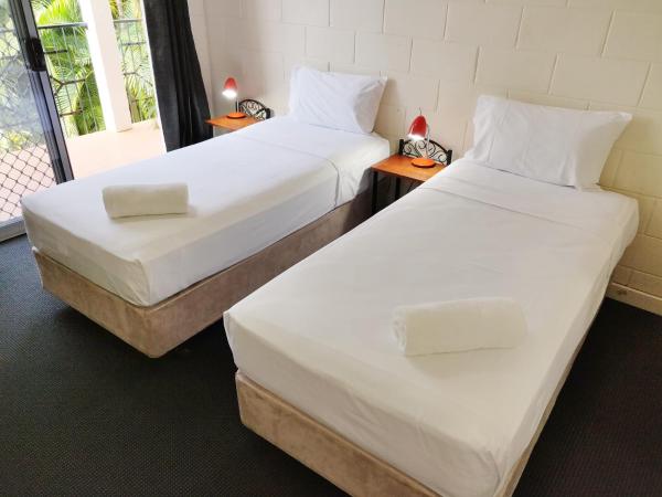 Coconut Grove Holiday Apartments : photo 2 de la chambre appartement 3 chambres