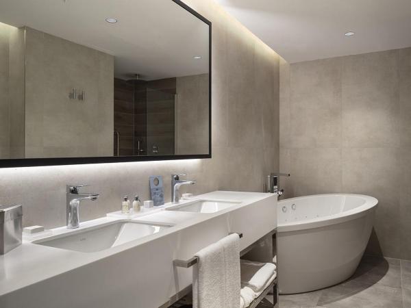 Radisson Hotel Izmir Aliaga : photo 10 de la chambre suite