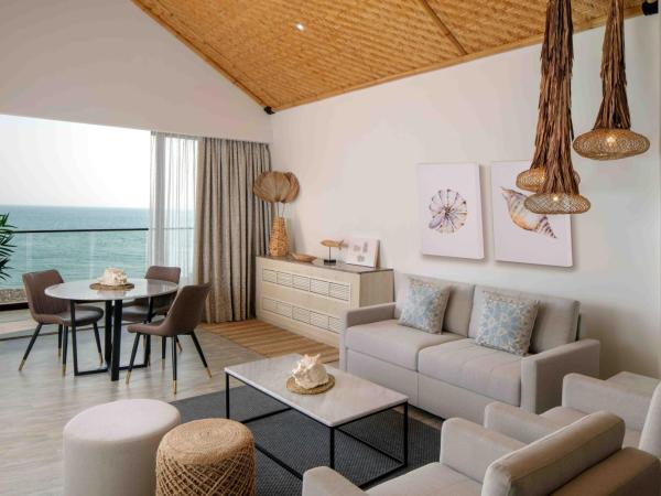 Anantara World Islands Dubai Resort : photo 1 de la chambre suite junior - vue sur océan