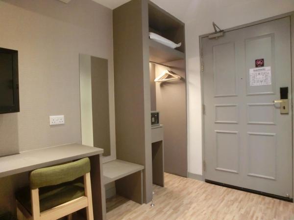 Champion Hotel : photo 6 de la chambre chambre simple sans fenêtre