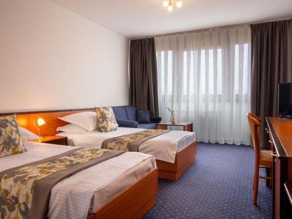 Hotel Novi Zagreb : photo 1 de la chambre chambre lits jumeaux standard
