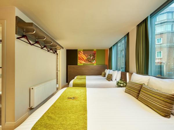 Temple Bar Inn : photo 4 de la chambre chambre quadruple