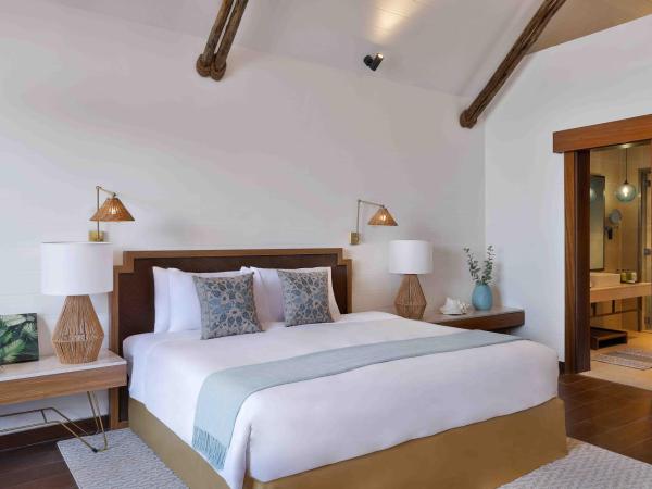 Anantara World Islands Dubai Resort : photo 1 de la chambre villa 1 chambre anantara avec jardin