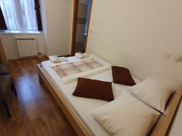 Guesthouse BED 4 YOU : photo 2 de la chambre chambre lit king-size