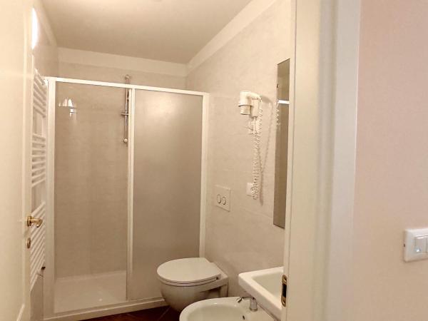 Hotel Rita Major : photo 8 de la chambre chambre triple confort