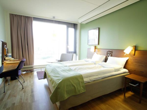 Scandic Linköping City : photo 1 de la chambre chambre standard lit queen-size