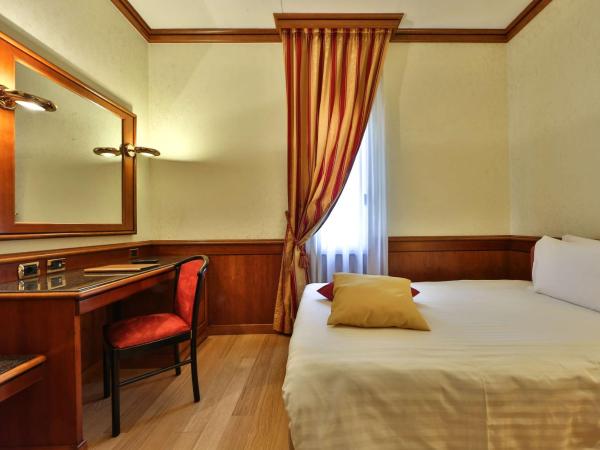 Best Western Hotel Moderno Verdi : photo 6 de la chambre petite chambre avec lit double