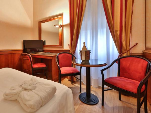 Best Western Hotel Moderno Verdi : photo 4 de la chambre chambre triple standard