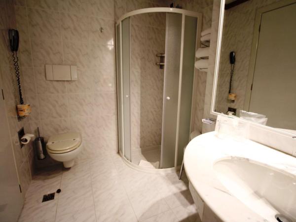 Best Western Hotel Moderno Verdi : photo 2 de la chambre chambre simple standard