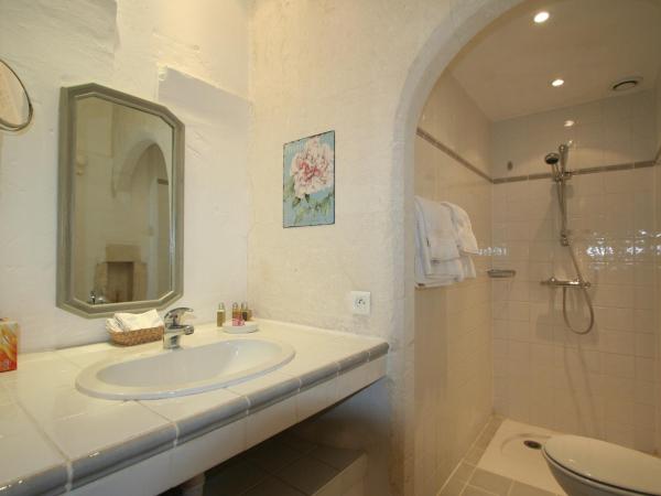 Mas des Tourterelles : photo 4 de la chambre chambre double deluxe avec terrasse