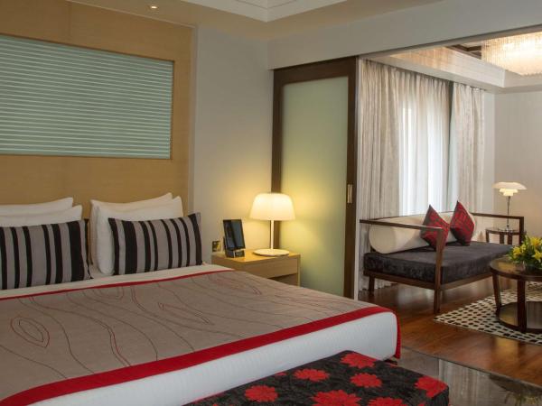 Radisson Blu Hotel Ahmedabad : photo 1 de la chambre suite junior