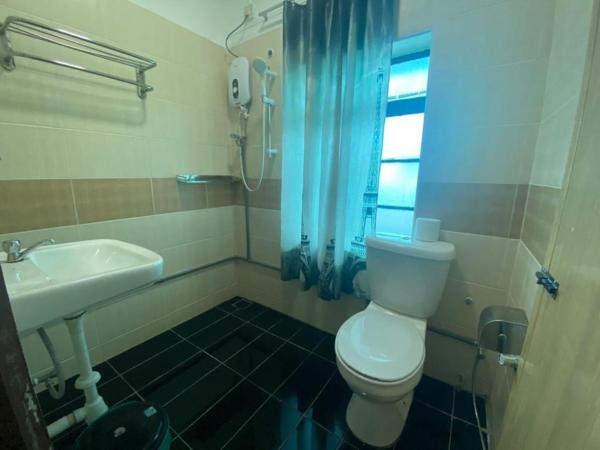 BoraBora Beach Guesthouse Penang : photo 3 de la chambre chambre standard lit queen-size