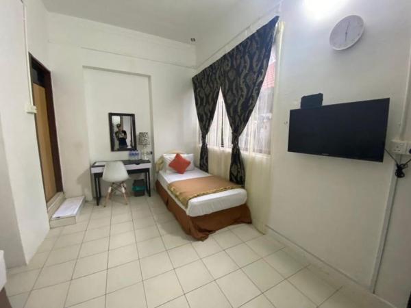 BoraBora Beach Guesthouse Penang : photo 3 de la chambre chambre triple - vue sur mer