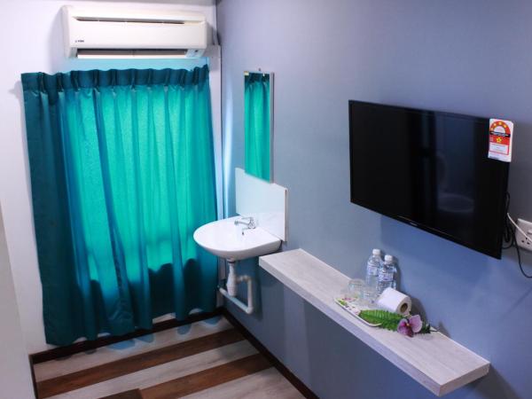 Kapit Hotel : photo 6 de la chambre chambre triple