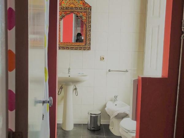 Porto Riad - Guest House : photo 6 de la chambre chambre quadruple