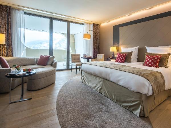 AlpenGold Hotel Davos : photo 4 de la chambre luxueuse chambre king avec balcon