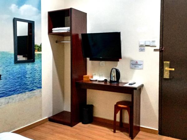 Comfort Hotel : photo 2 de la chambre chambre double standard