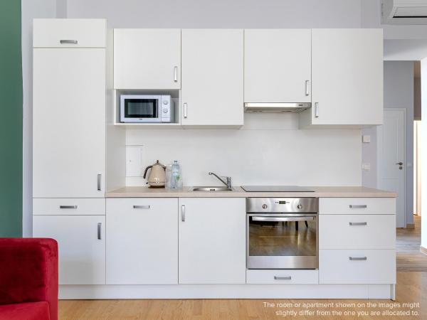 numa I Strauss Apartments : photo 3 de la chambre large 1 bedroom apartment with balcony