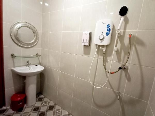 Comfort Hotel : photo 4 de la chambre chambre deluxe double ou lits jumeaux