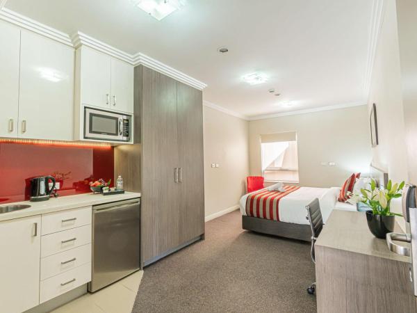 Best Western Plus Camperdown Suites : photo 3 de la chambre chambre lit king-size familiale