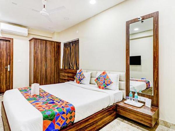 FabHotel Carnival : photo 1 de la chambre chambre deluxe