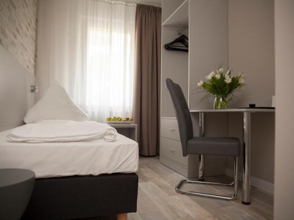 Hotel Kiez Pension Berlin : photo 2 de la chambre chambre simple