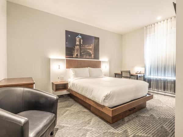 Hôtel Manoir Vieux-Québec : photo 3 de la chambre chambre standard lit queen-size