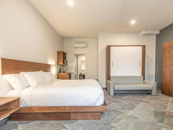 Hôtel Manoir Vieux-Québec : photo 2 de la chambre chambre quadruple supérieure